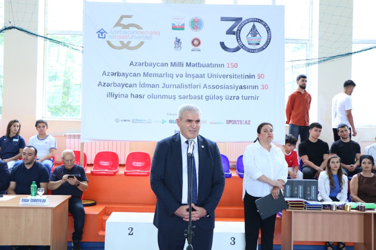 AzMİU-da sərbəst güləş turnirinə start verilib - FOTOLAR